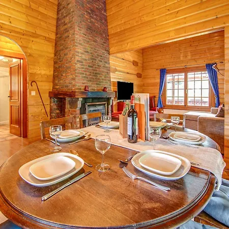 Near Ardennes Forest * Sougné-Remouchamps